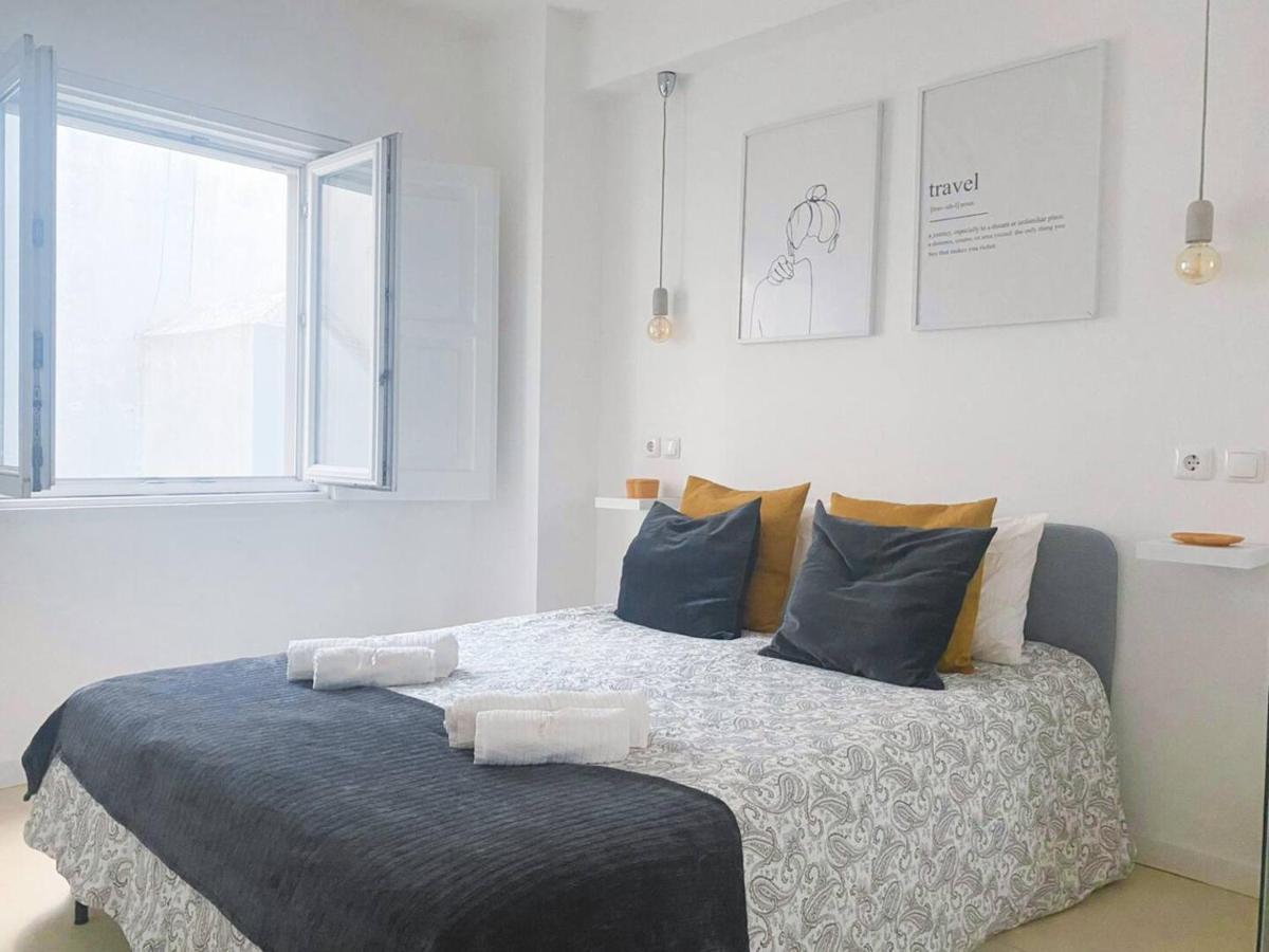 Almirante24 - Apartment With Garden - Ajuda Palace & Royal Treasure Museum Lisboa Ngoại thất bức ảnh