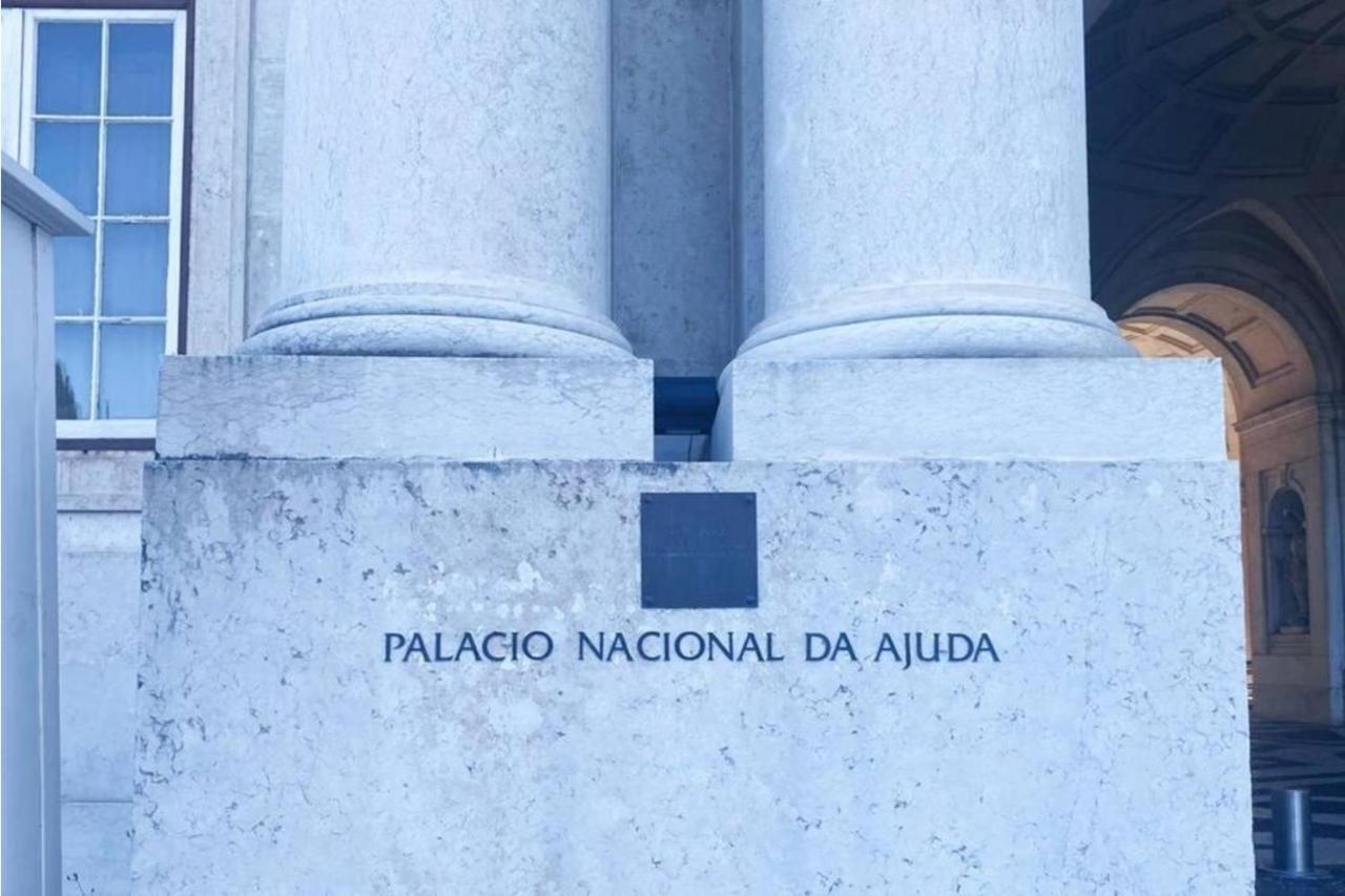 Almirante24 - Apartment With Garden - Ajuda Palace & Royal Treasure Museum Lisboa Ngoại thất bức ảnh