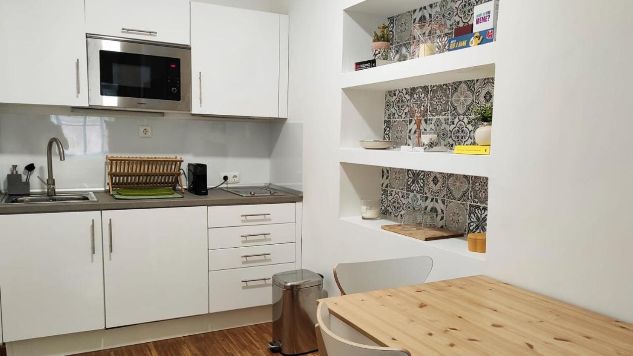 Almirante24 - Apartment With Garden - Ajuda Palace & Royal Treasure Museum Lisboa Ngoại thất bức ảnh